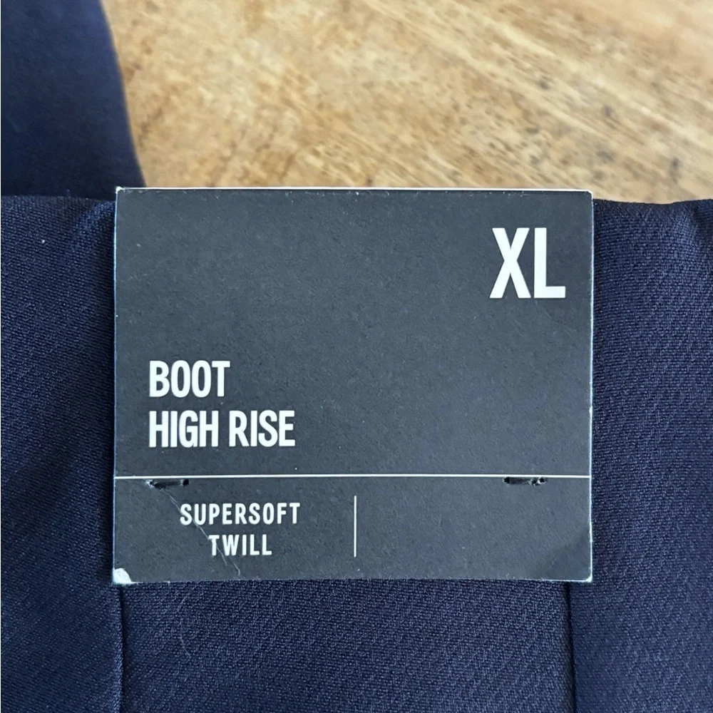 Express Boot High Rise Supersoft Twill - Picture 2 of 6